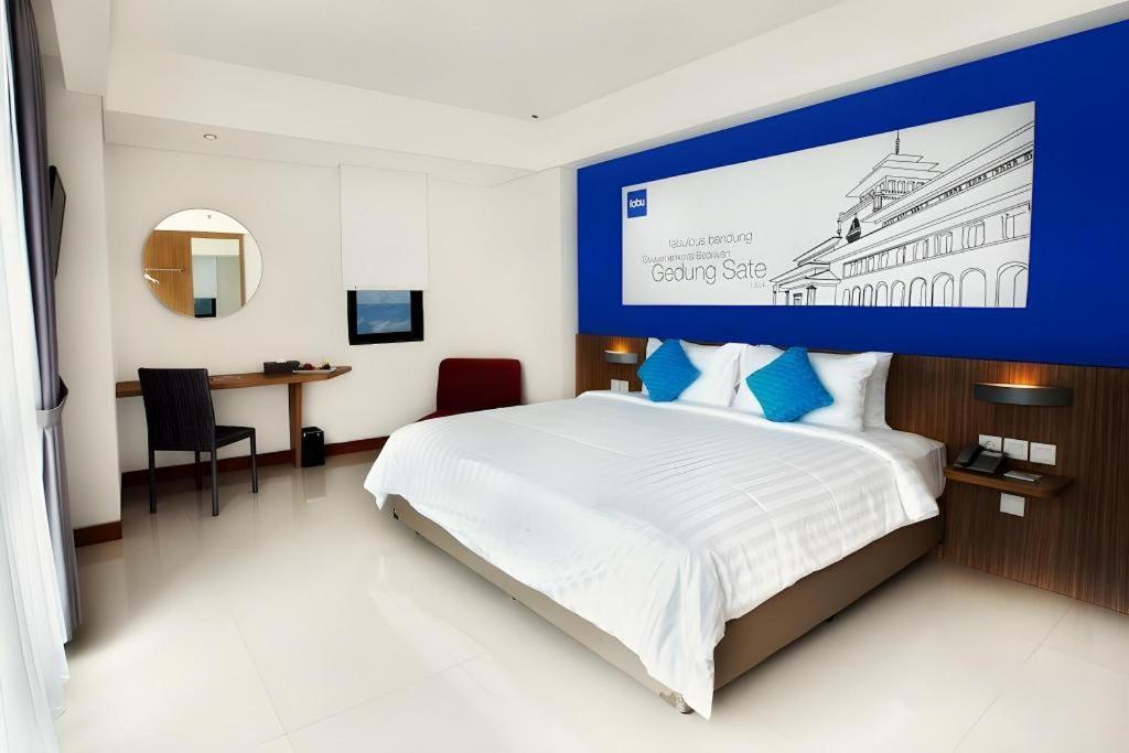 Indies Hotel Bandung Kültér fotó