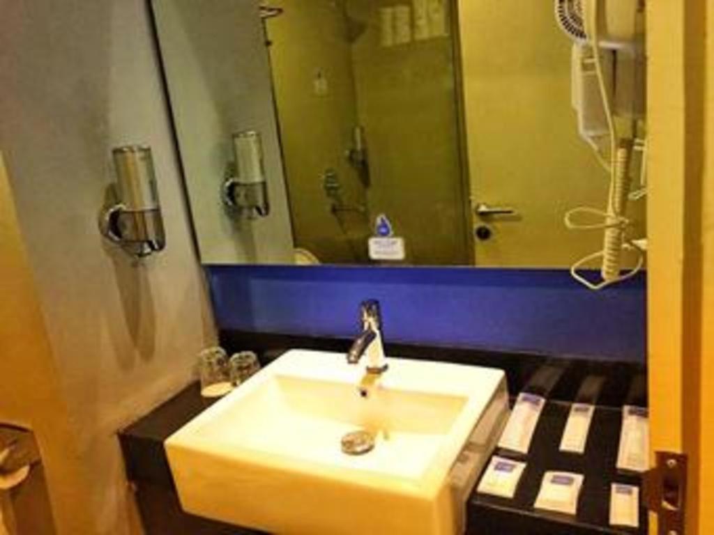 Indies Hotel Bandung Kültér fotó